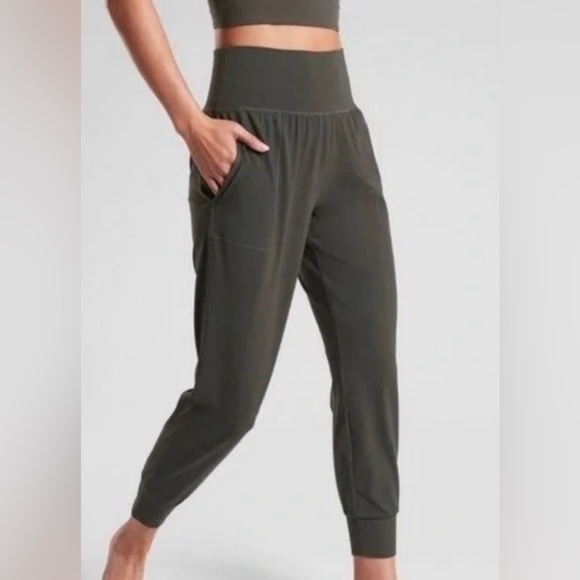 Athleta Salutation Jogger - Picture 1 of 10